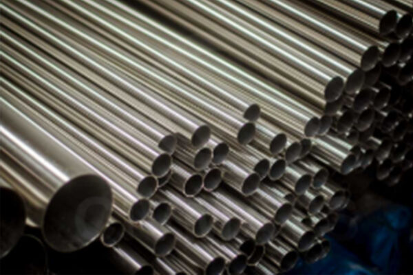 Surface Treatment Methods and Effects on Stainless Steel Pipes